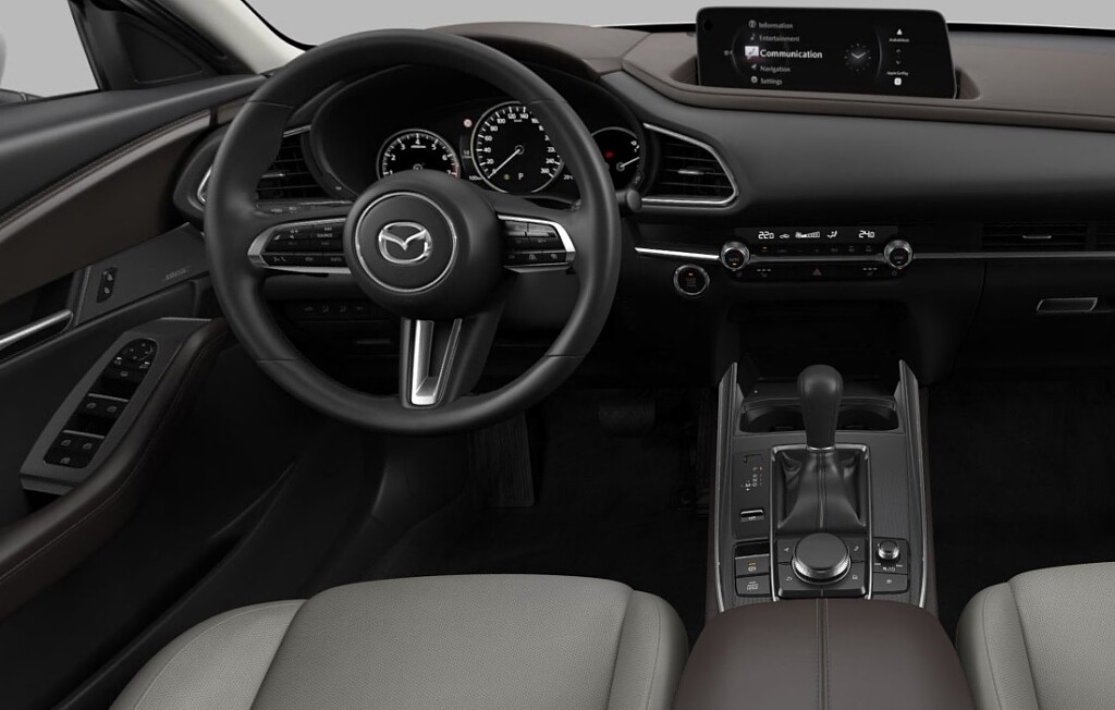 CX-30 takumi comfort white AT.jpg