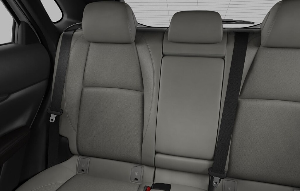 CX-30 takumi comfort white - 2 rząd.jpg