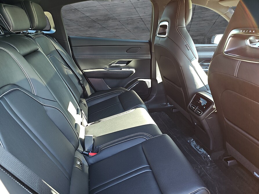 Mazda 6e - Kolor Melting Copper, zdjęcie 12