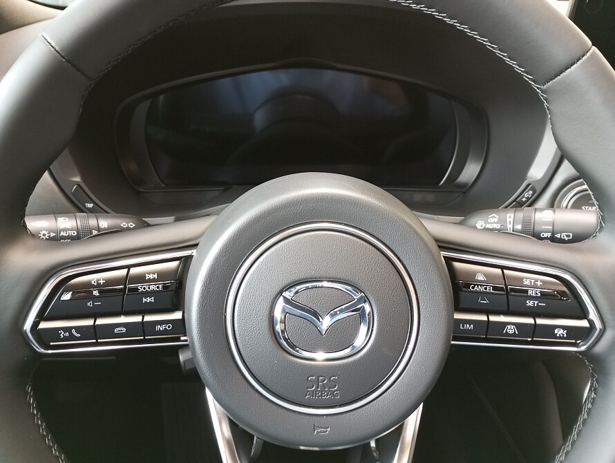 Mazda CX-80 - Kolor Artisan Red, zdjęcie 4