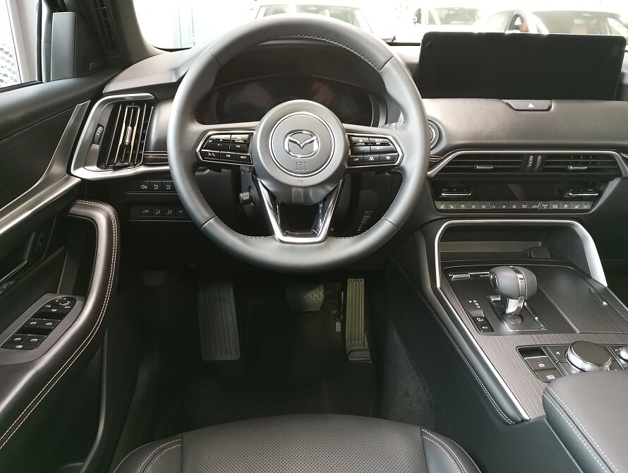 Mazda CX-80 - Kolor Artisan Red, zdjęcie 2