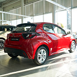 Mazda 2 Hybrid - Kolor Formal Red, zdjęcie 5