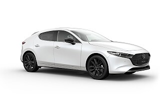 MAZDA3 NAGISA_Snowflake White_129.jpg