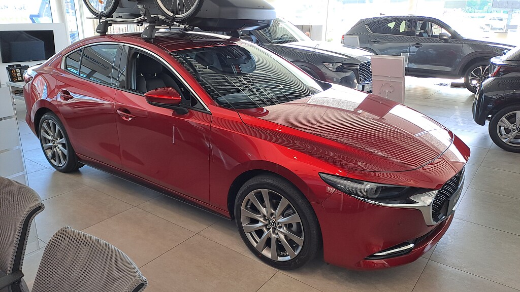 Mazda 3 - Kolor Soul Red Crystal, zdjęcie 2