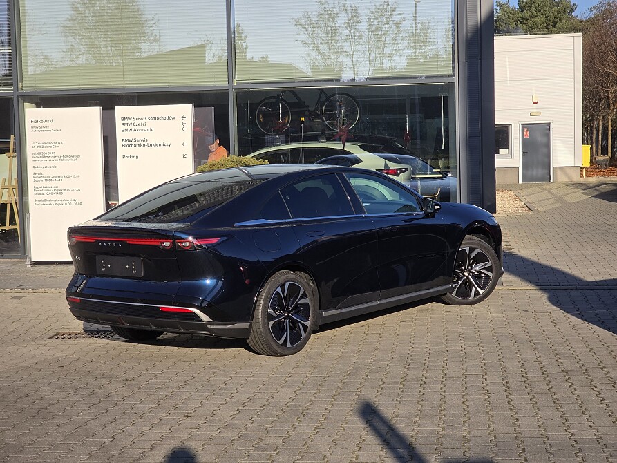 Mazda 6e - Kolor Deep Crystal Blue, zdjęcie 3