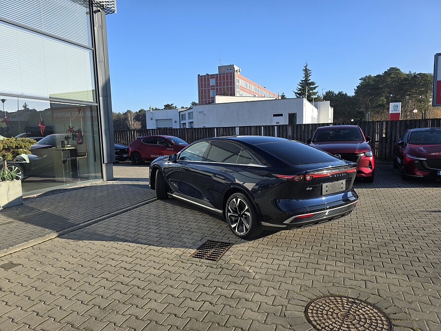 Mazda 6e - Kolor Deep Crystal Blue, zdjęcie 5