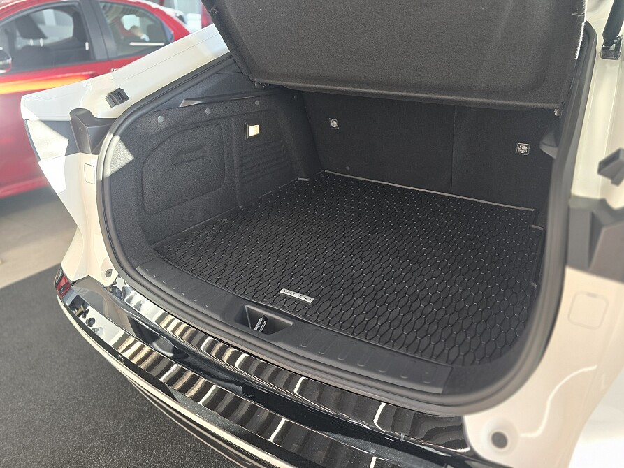 Mazda 6e - Kolor Biały, zdjęcie 4