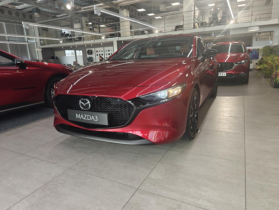 Mazda 3 - Kolor Soul Red Crystal, zdjęcie 3