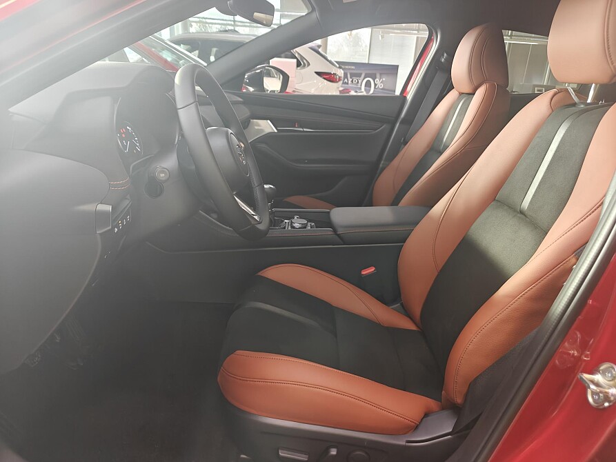 Mazda 3 - Kolor Soul Red Crystal, zdjęcie 6