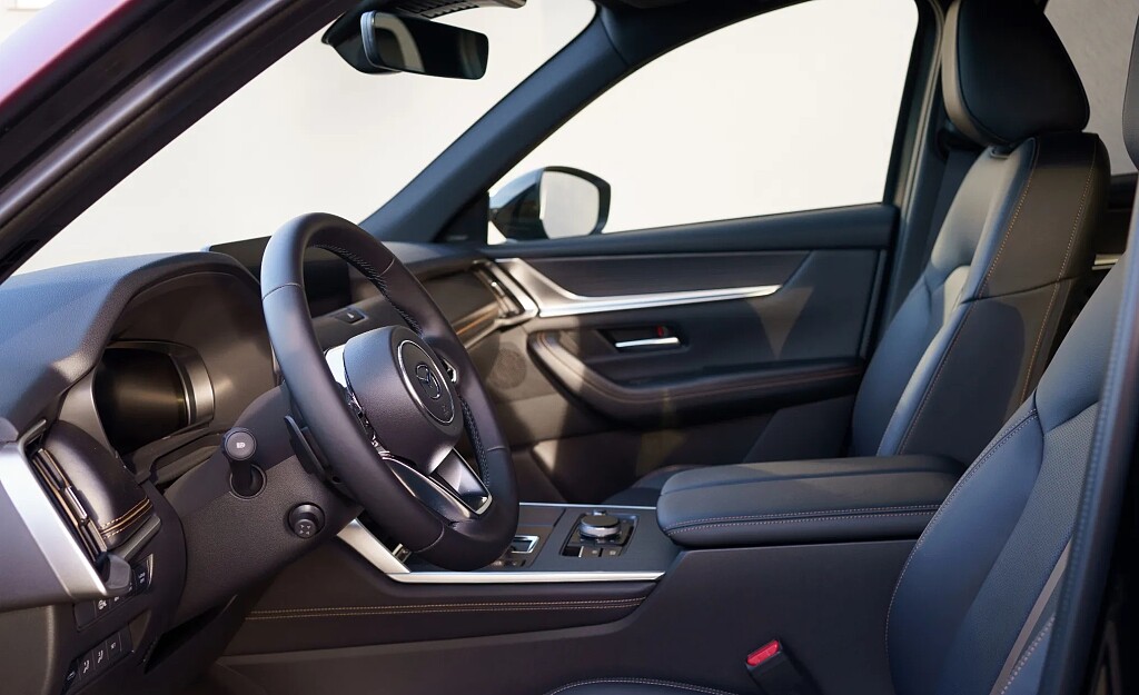 Mazda CX-60 - Kolor Jet Black, zdjęcie 23