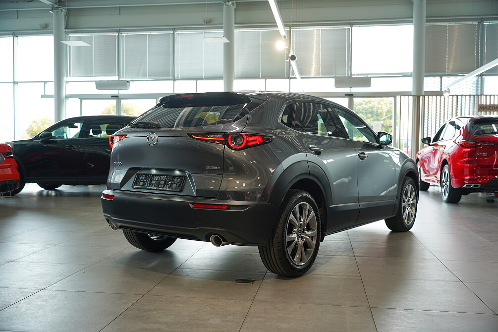 Mazda CX-30 - Kolor Machine Gray, zdjęcie 5