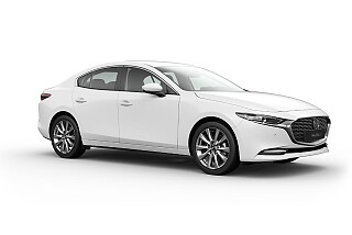 MAZDA3 sedan CENTRE-LINE_Arctic White_329.jpg