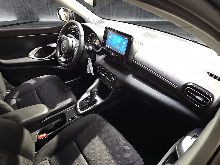 Mazda 2 Hybrid - Kolor Lead Grey, zdjęcie 14