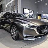 Mazda 3 - Kolor Machine Gray, zdjęcie 2