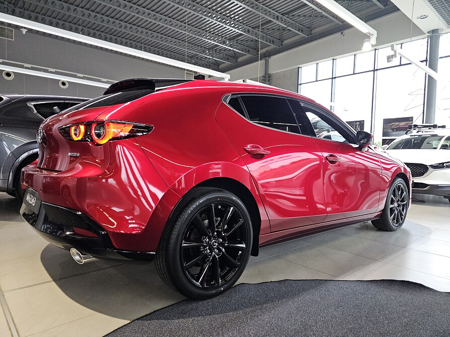 Mazda 3 - Kolor Soul Red Crystal, zdjęcie 4