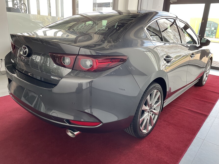 Mazda 3 - Kolor Machine Gray, zdjęcie 5