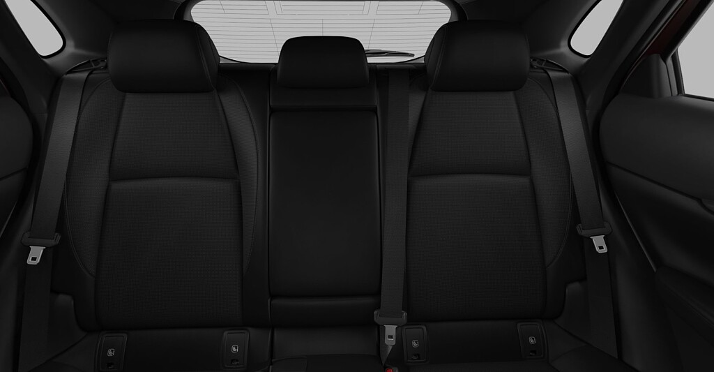 CX-30 EXL AT 46V 3.jpg