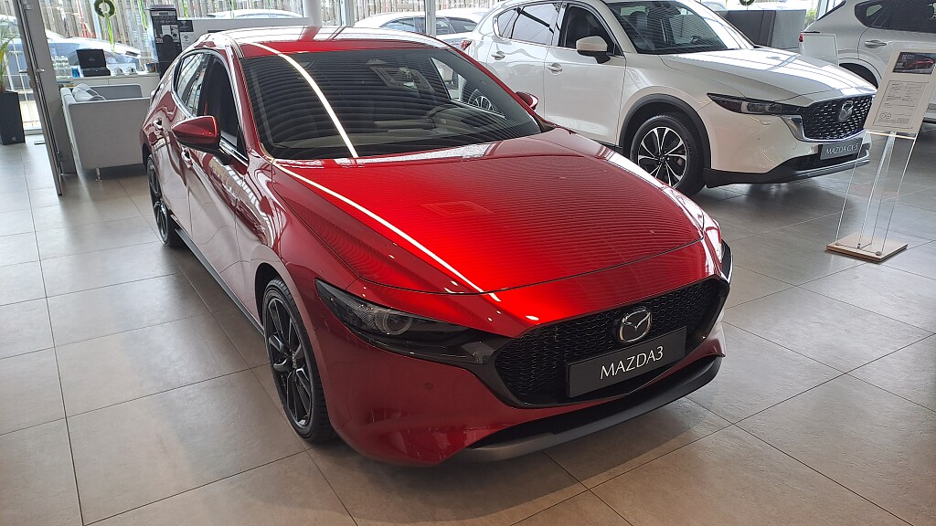 Mazda 3 - Kolor Soul Red Crystal, zdjęcie 2