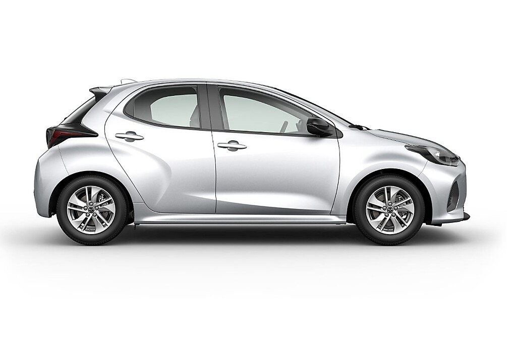 MAZDA2 HYBRID CENTRE-LINE_Stormy Silver_810.jpg