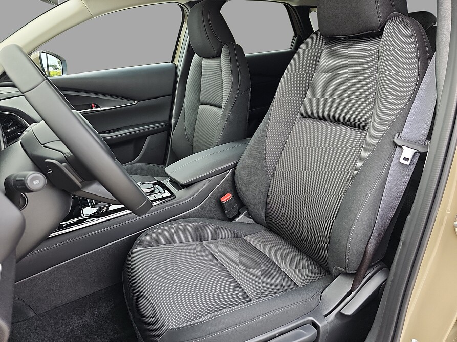 Mazda CX-30 - Kolor Zircon Sand Metalic, zdjęcie 14