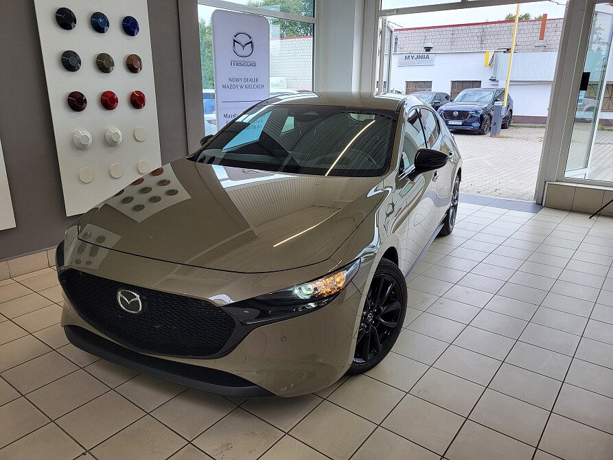 Mazda 3 - Kolor Zircon Sand Metalic, zdjęcie 3