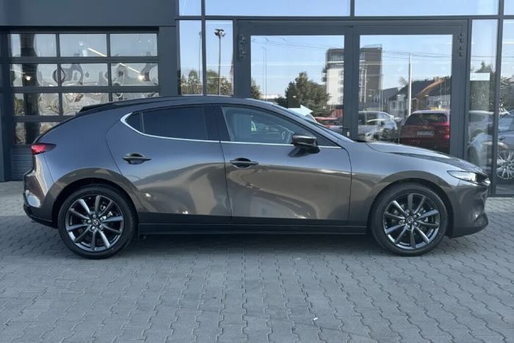 Mazda 3 - Kolor Machine Gray, zdjęcie 6