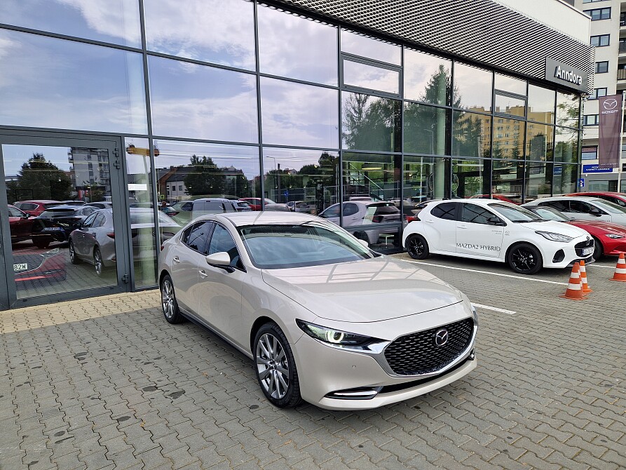 Mazda 3 - Kolor Platinum Quartz, zdjęcie 10