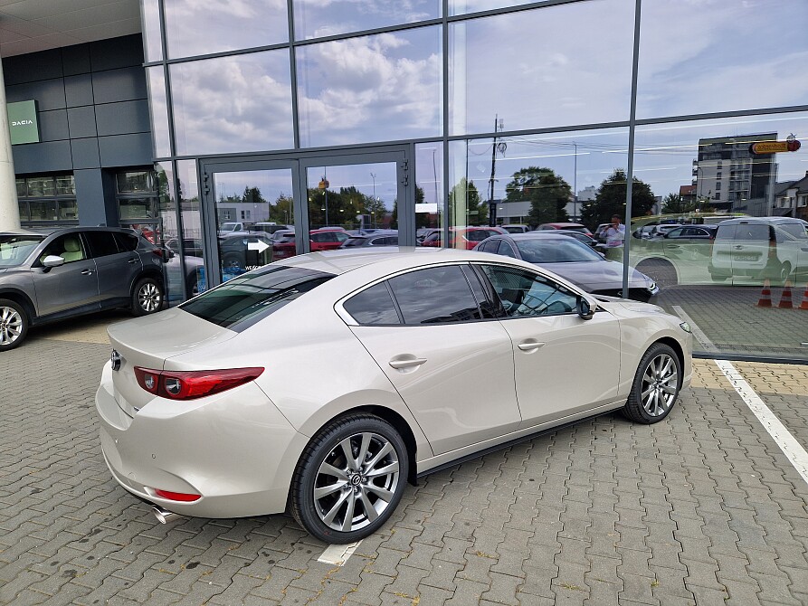 Mazda 3 - Kolor Platinum Quartz, zdjęcie 7