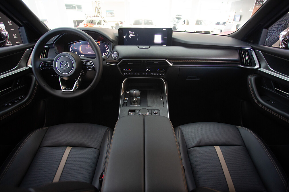 Mazda CX-80 - Kolor Artisan Red, zdjęcie 9