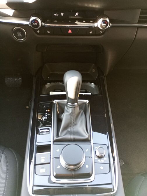 Mazda CX-30 - Kolor Jet Black, zdjęcie 12