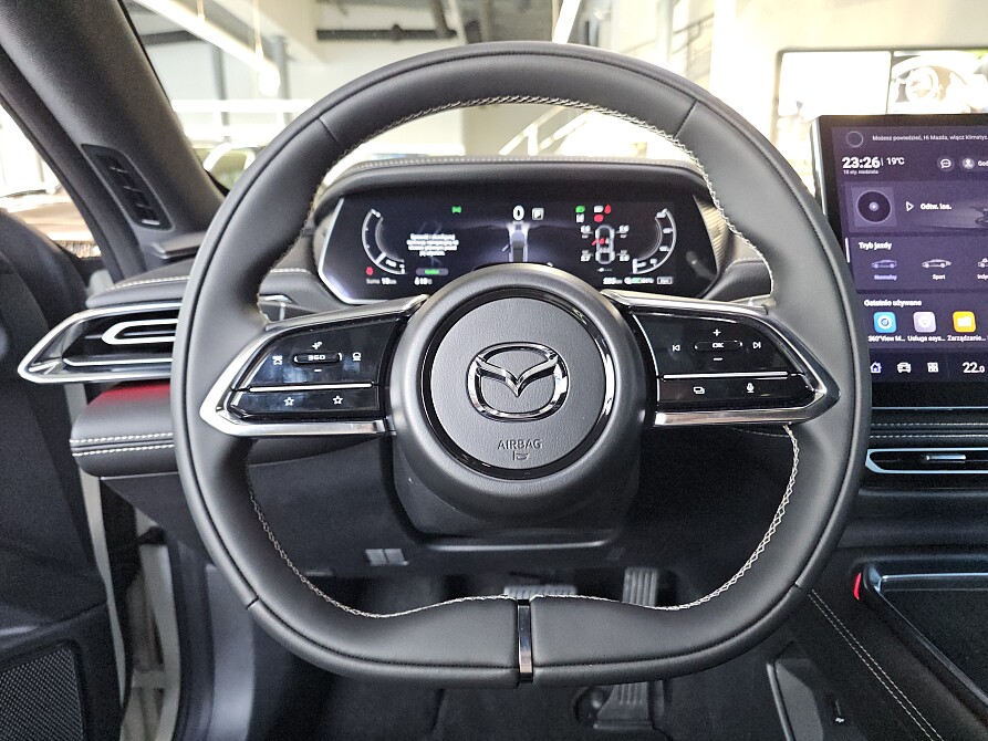 Mazda 6e - Kolor Biały, zdjęcie 5