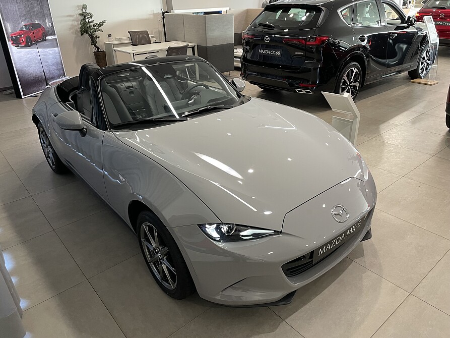 Mazda MX-5 - Kolor Aero Grey, zdjęcie 2