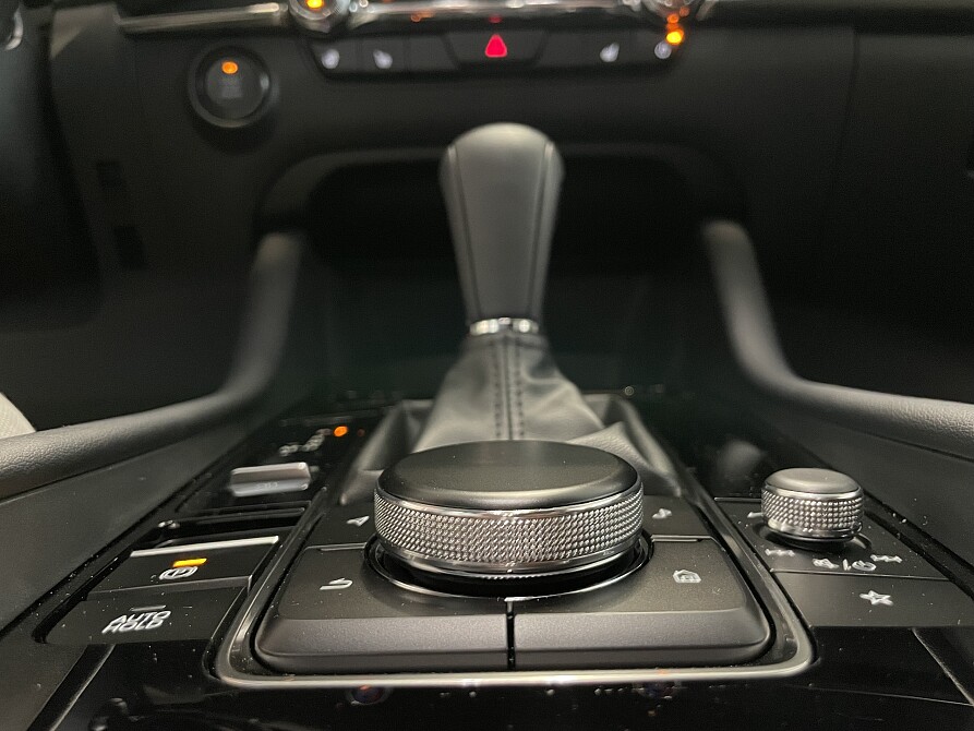 Mazda 3 - Kolor Ceramic Metalic, zdjęcie 14