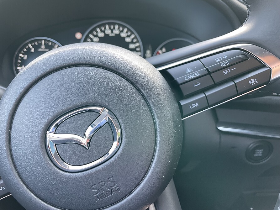 Mazda CX-30 - Kolor Jet Black, zdjęcie 12