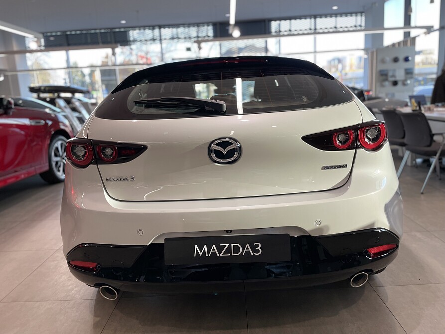 Mazda 3 - Kolor Ceramic Metalic, zdjęcie 5
