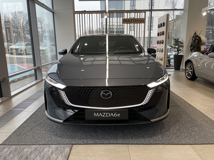 Mazda 6e - Kolor Polymetal Gray, zdjęcie 2