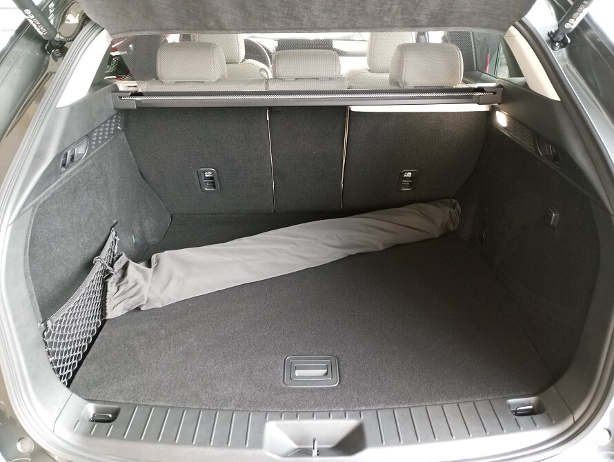 Mazda CX-60 - Kolor Machine Gray, zdjęcie 10