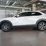 Mazda CX-30 - Kolor Snowflake White Pearl, zdjęcie 3