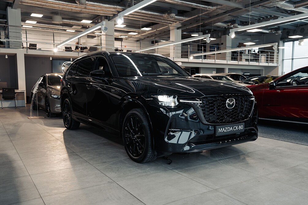 Mazda CX-80 - Kolor Jet Black, zdjęcie 1
