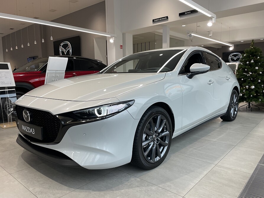 Mazda 3 - Kolor Ceramic Metalic, zdjęcie 1