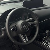Mazda CX-30 - Kolor Snowflake White Pearl, zdjęcie 9