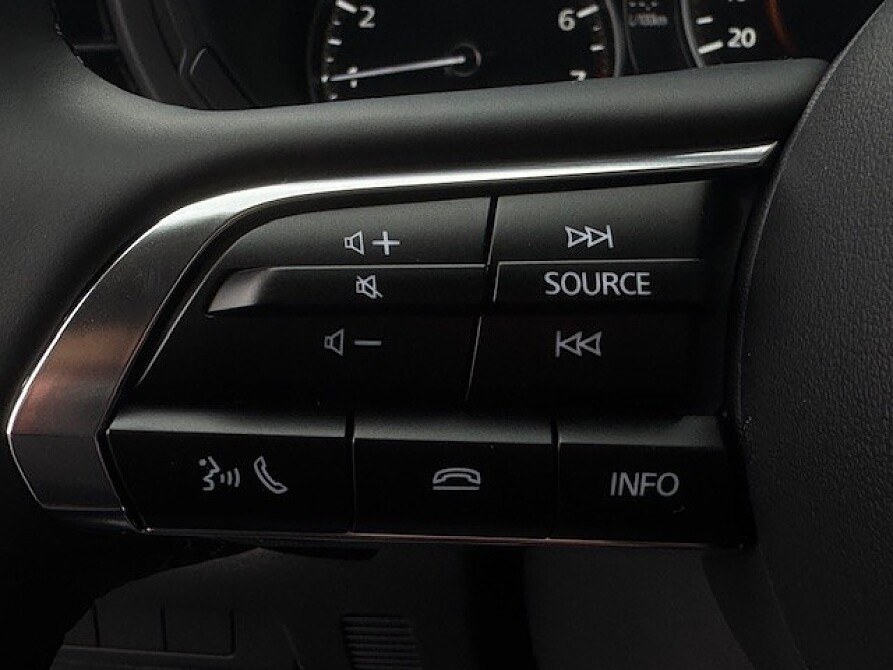 Mazda CX-30 - Kolor Snowflake White Pearl, zdjęcie 15