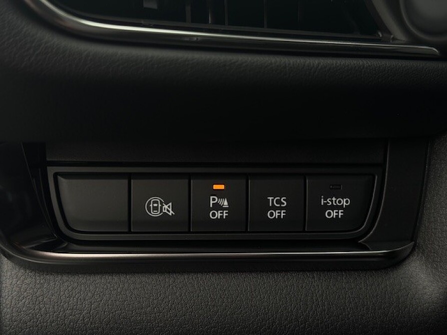 Mazda CX-30 - Kolor Snowflake White Pearl, zdjęcie 17