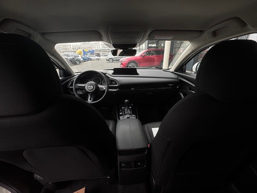 Mazda CX-30 - Kolor Snowflake White Pearl, zdjęcie 12