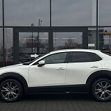 Mazda CX-30 - Kolor Snowflake White Pearl, zdjęcie 8