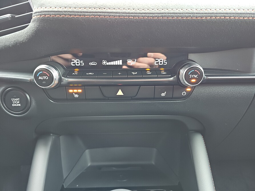 Mazda 3 - Kolor Zircon Sand Metalic, zdjęcie 14