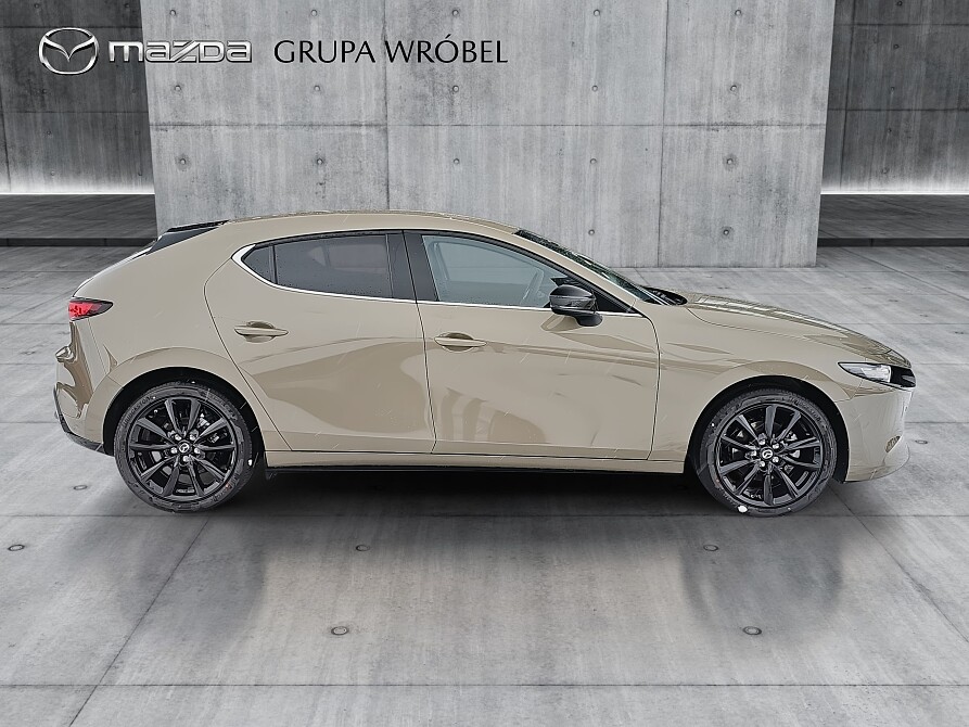 Mazda 3 - Kolor Zircon Sand Metalic, zdjęcie 4