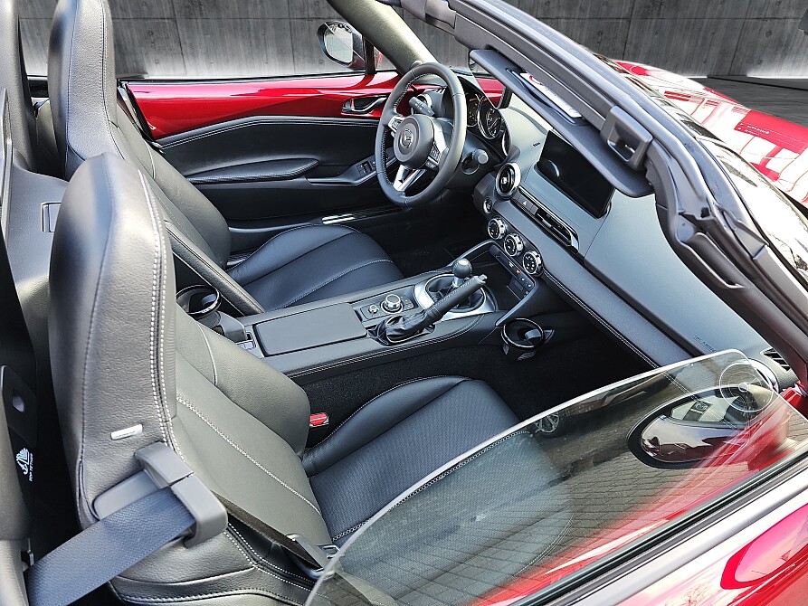 Mazda MX-5 - Kolor Soul Red Crystal, zdjęcie 17
