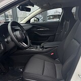 Mazda CX-30 - Kolor Snowflake White Pearl, zdjęcie 10