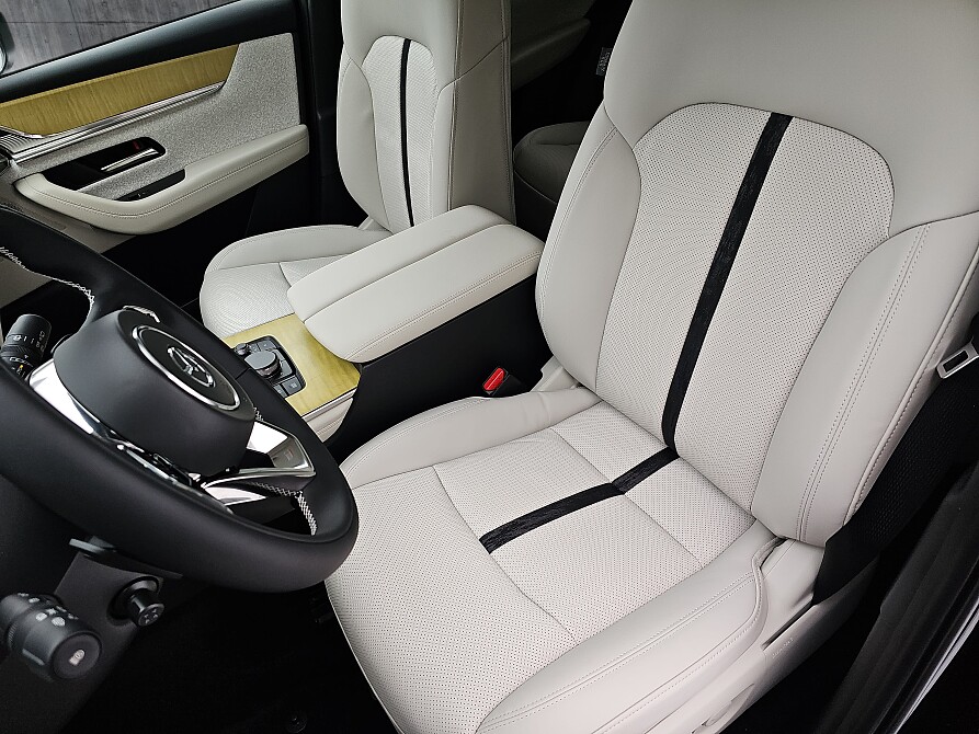 Mazda CX-60 - Kolor Jet Black, zdjęcie 15